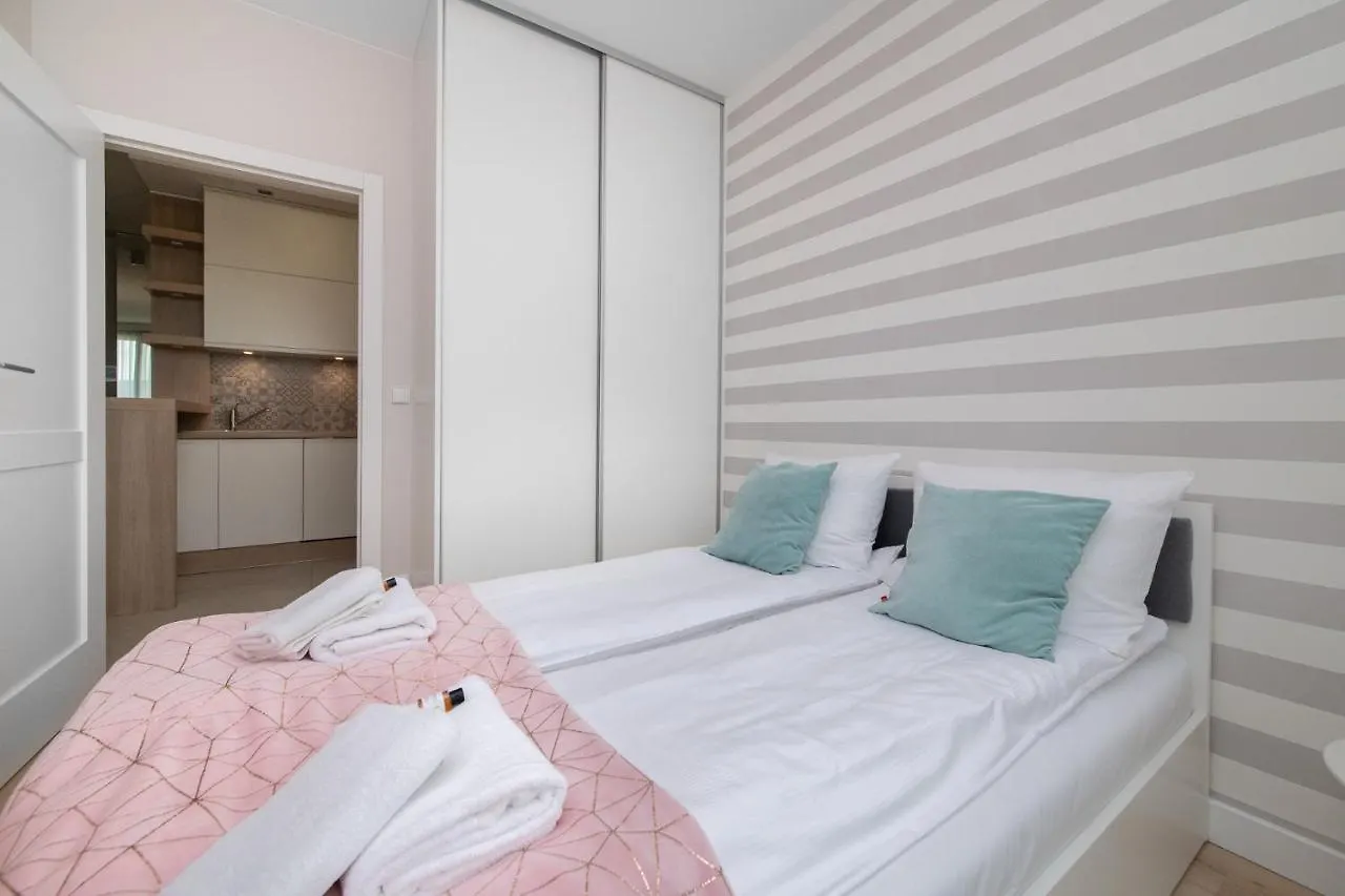 Ina Rent - Tre Mare Apartamenty Gdansk 3*,  Poland